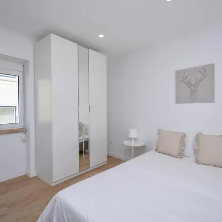 Laranjal 7 Apartmán *