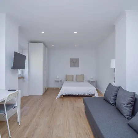 Laranjal 7 Apartment